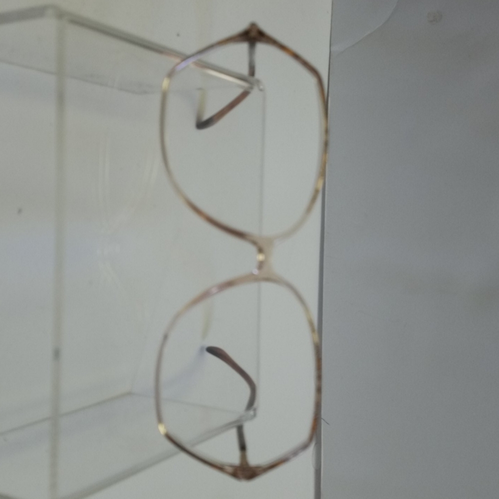 Vintage Frames - image 1